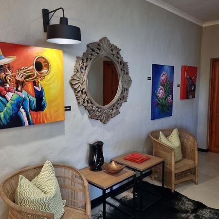 Barrydale Karoo - Boutique Hotel מראה חיצוני תמונה